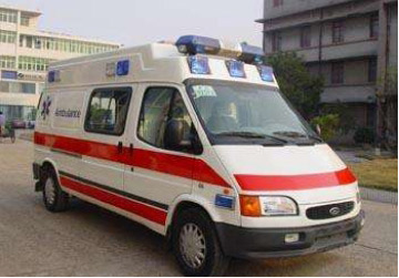 凤城市救护车租赁